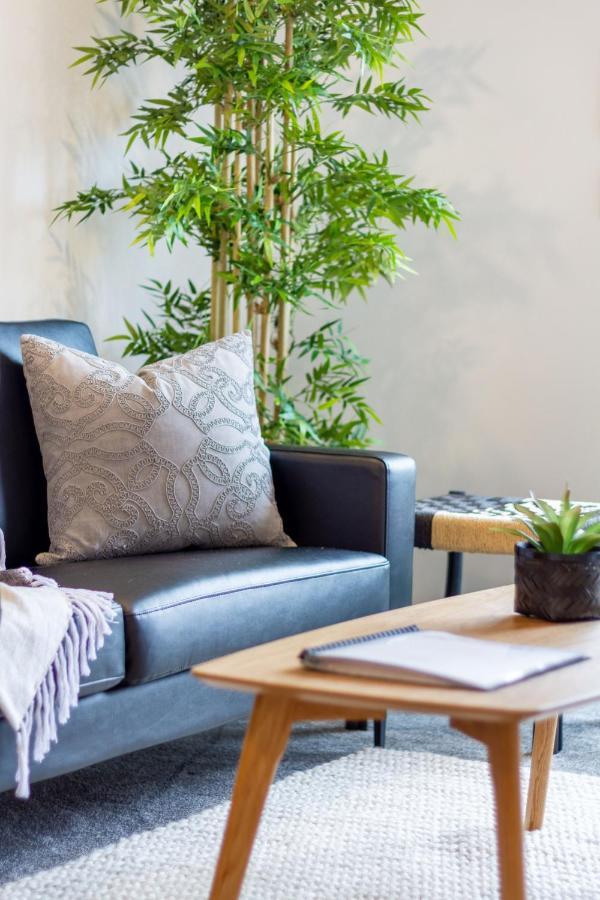Charming Riccarton Abode 2bed W/garage Apartamento Christchurch